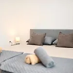 Апартаменти Punta Sole