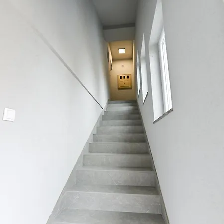 Апартаменти Punta Sole *